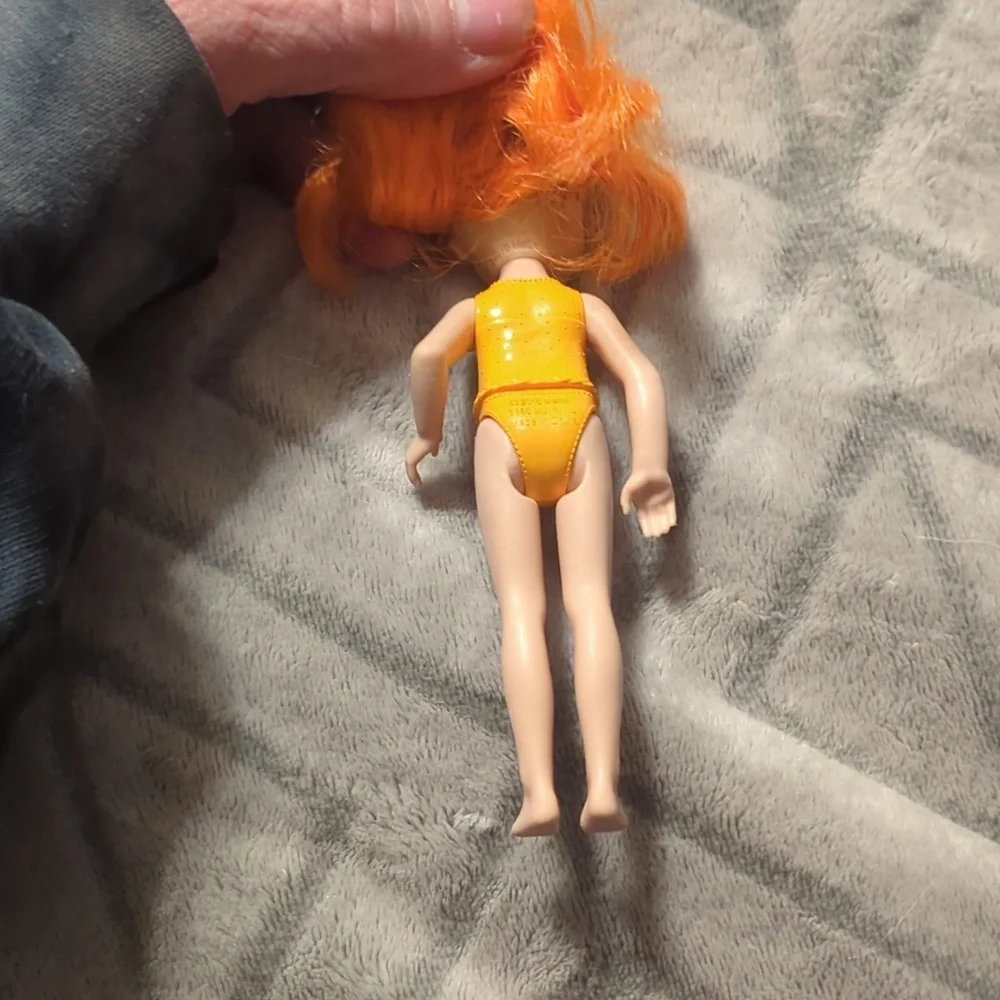 5 Mattel Barbie Chelsea, Stacie‎ dolls and accessories